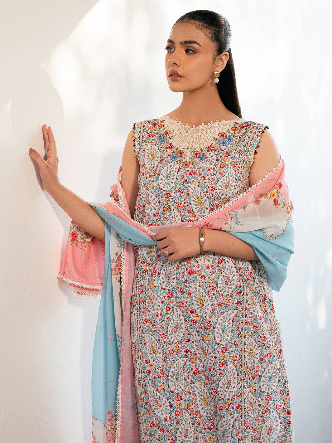 Bin Ilyas | Hazel Printed Lawn 25 | 2072 - A by Maria Faisal - Registered Vendor of : Bin Ilyas - type : Ladies Clothes - 100% original wedding dresses