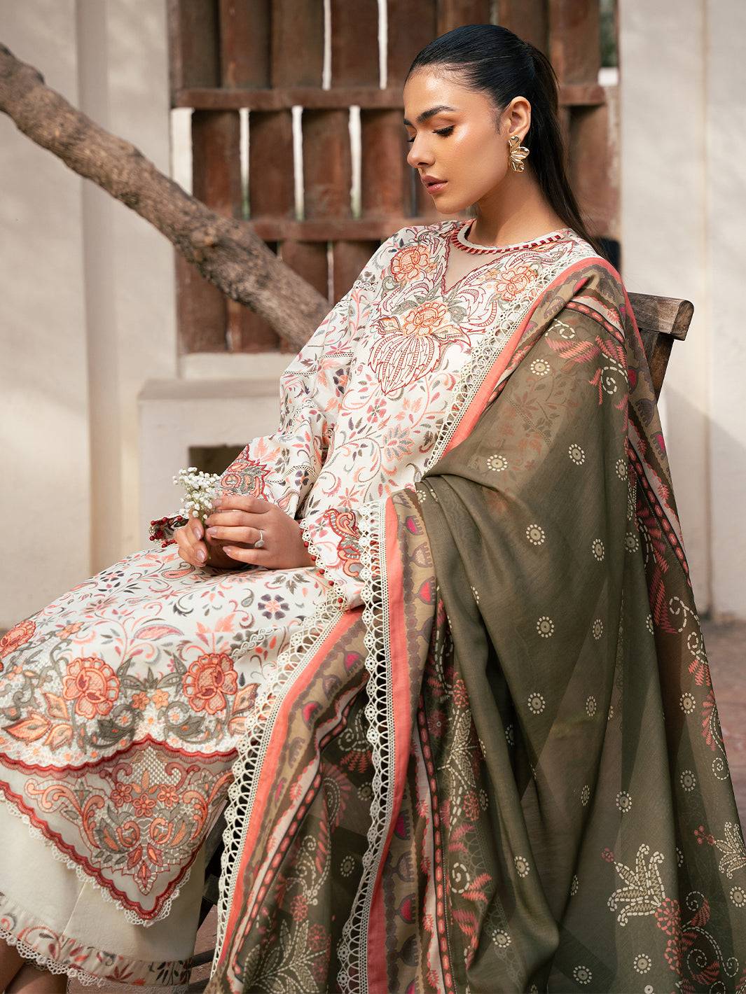 Bin Ilyas | Hazel Printed Lawn 25 | 2073 - A by Maria Faisal - Registered Vendor of : Bin Ilyas - type : Ladies Clothes - 100% original wedding dresses