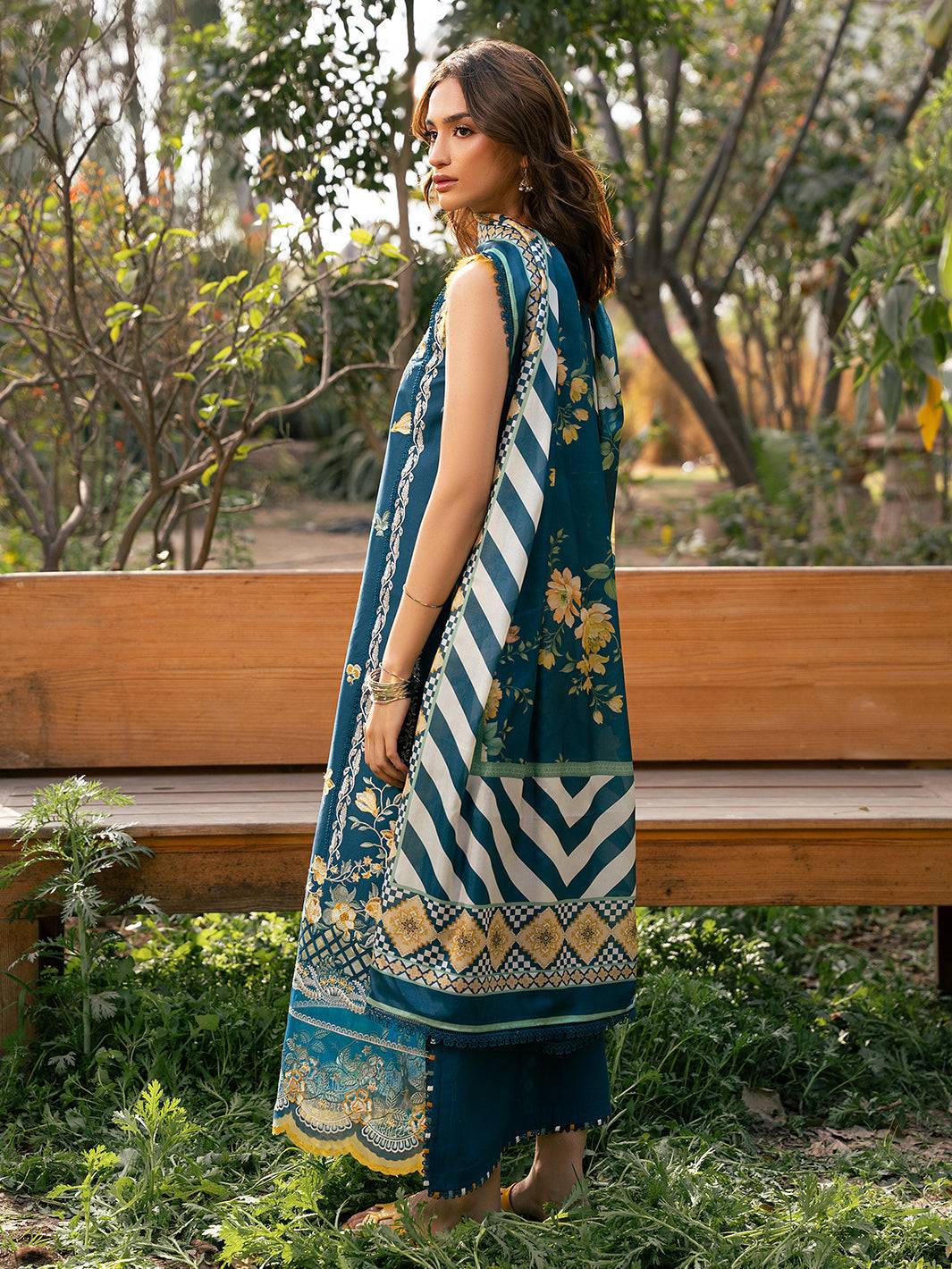 Bin Ilyas | Hazel Printed Lawn 25 | 2077 - B by Maria Faisal - Registered Vendor of : Bin Ilyas - type : Ladies Clothes - 100% original wedding dresses