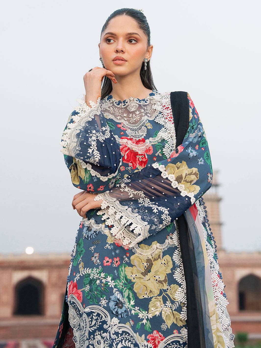 Bin Ilyas | Naqsh Naaz Luxury Lawn 25 | 2081 - B by Maria Faisal - Registered Vendor of : Bin Ilyas - type : Ladies Clothes - 100% original wedding dresses