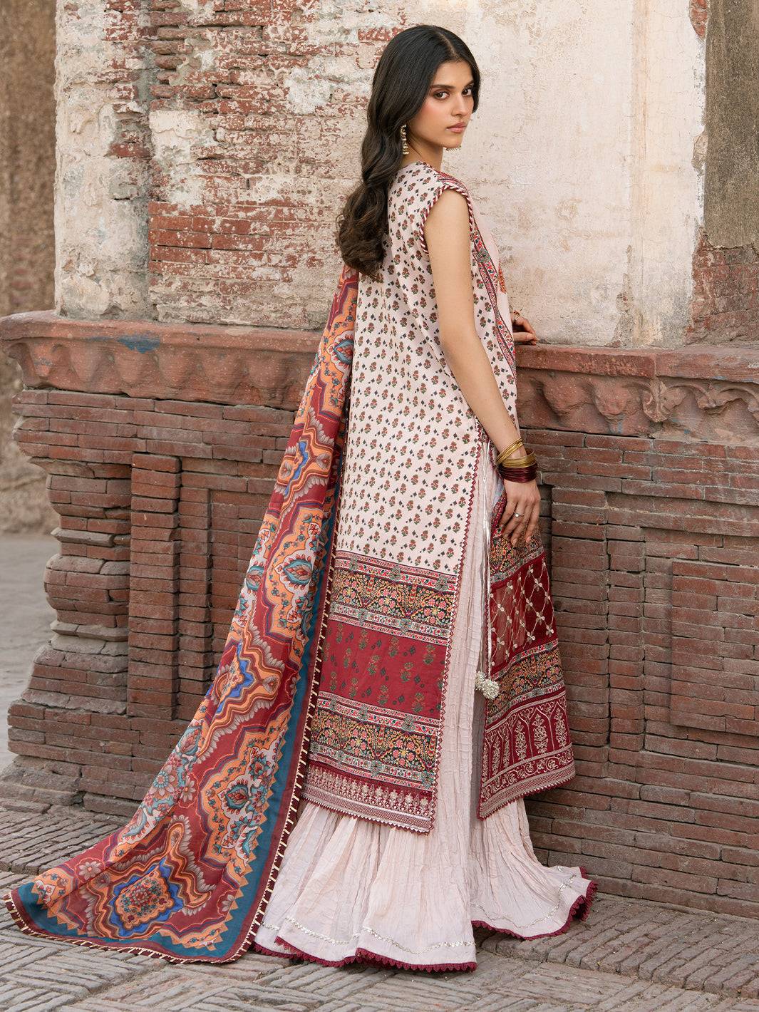 Bin Ilyas | Naqsh Naaz Luxury Lawn 25 | 2083 - A by Maria Faisal - Registered Vendor of : Bin Ilyas - type : Ladies Clothes - 100% original wedding dresses