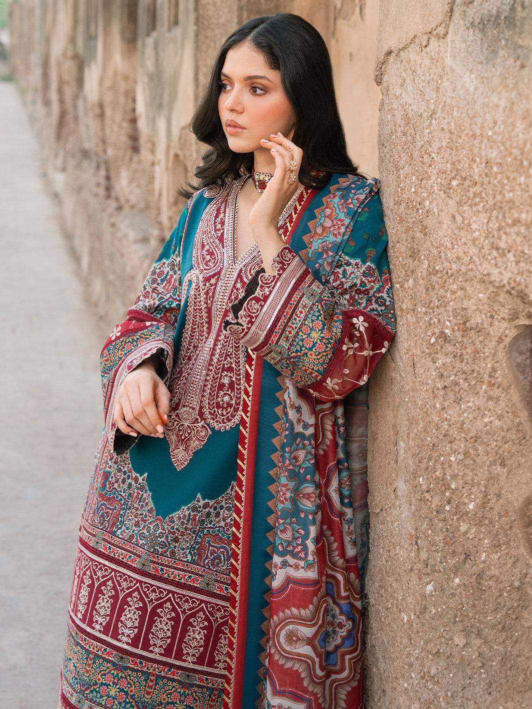 Bin Ilyas | Naqsh Naaz Luxury Lawn 25 | 2083 - B by Maria Faisal - Registered Vendor of : Bin Ilyas - type : Ladies Clothes - 100% original wedding dresses