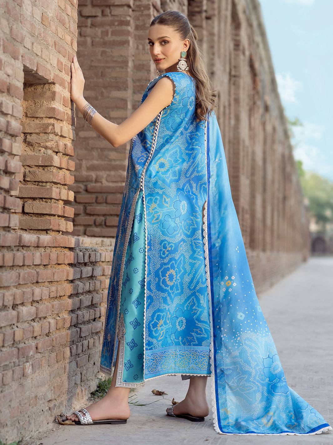 Bin Ilyas | Naqsh Naaz Luxury Lawn 25 | 2084 - B by Maria Faisal - Registered Vendor of : Bin Ilyas - type : Ladies Clothes - 100% original wedding dresses