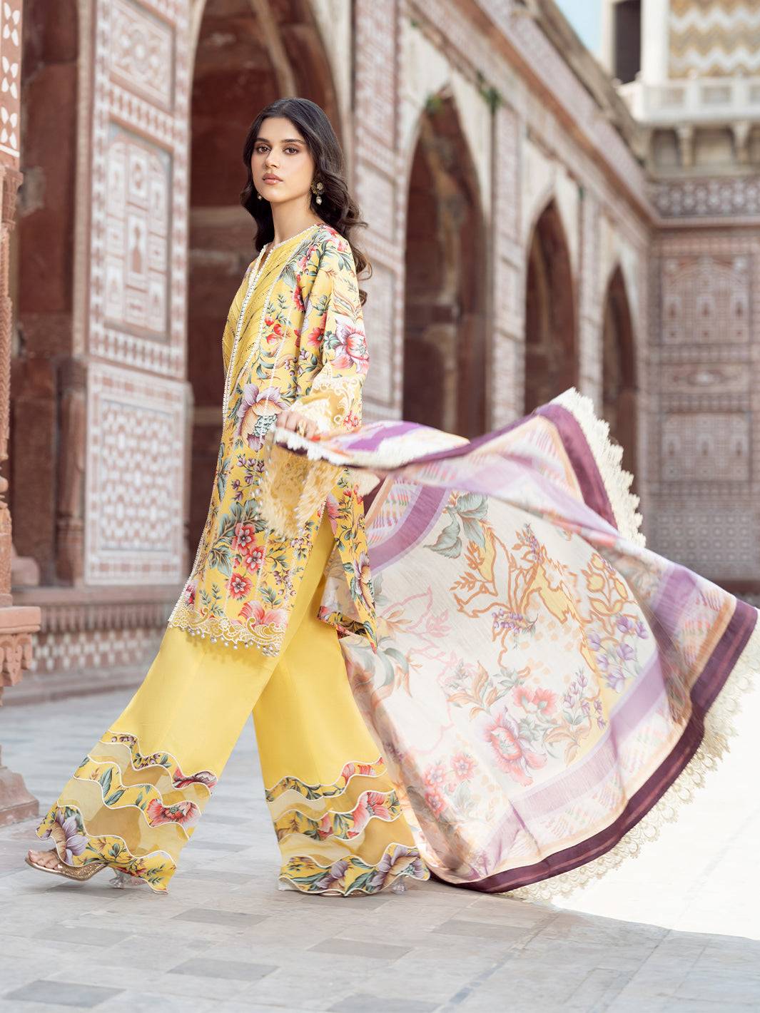 Bin Ilyas | Naqsh Naaz Luxury Lawn 25 | 2085 - A by Maria Faisal - Registered Vendor of : Bin Ilyas - type : Ladies Clothes - 100% original wedding dresses