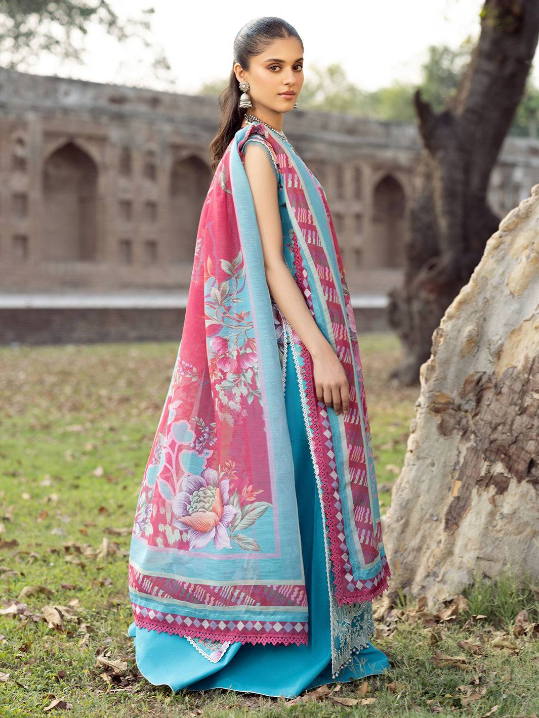 Bin Ilyas | Naqsh Naaz Luxury Lawn 25 | 2085 - B by Maria Faisal - Registered Vendor of : Bin Ilyas - type : Ladies Clothes - 100% original wedding dresses