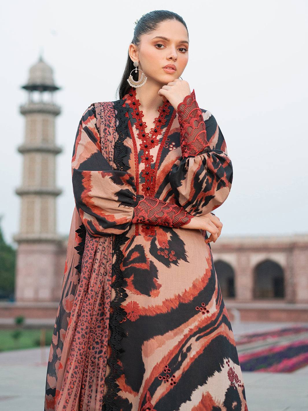 Bin Ilyas | Naqsh Naaz Luxury Lawn 25 | 2086 - C by Maria Faisal - Registered Vendor of : Bin Ilyas - type : Ladies Clothes - 100% original wedding dresses