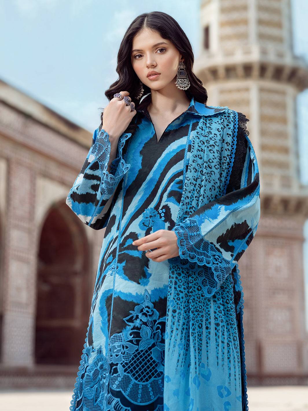 Bin Ilyas | Naqsh Naaz Luxury Lawn 25 | 2086 - D by Maria Faisal - Registered Vendor of : Bin Ilyas - type : Ladies Clothes - 100% original wedding dresses