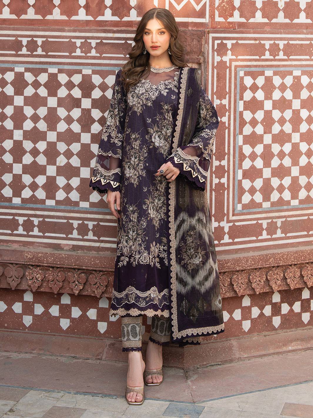 Bin Ilyas | Naqsh Naaz Luxury Lawn 25 | 2087 - B by Maria Faisal - Registered Vendor of : Bin Ilyas - type : Ladies Clothes - 100% original wedding dresses