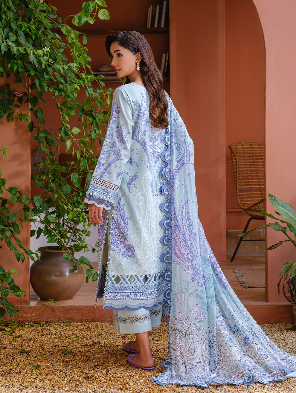 Jade | Cambric 25 | URBANE EMBROIDERED CAMBRIC 25 BB - Ladies Clothes - Maria Faisal