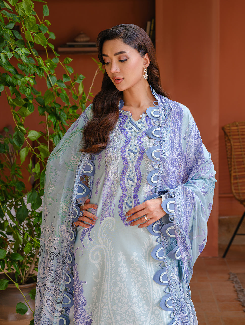 Jade | Cambric 25 | URBANE EMBROIDERED CAMBRIC 25 BB - Ladies Clothes - Maria Faisal