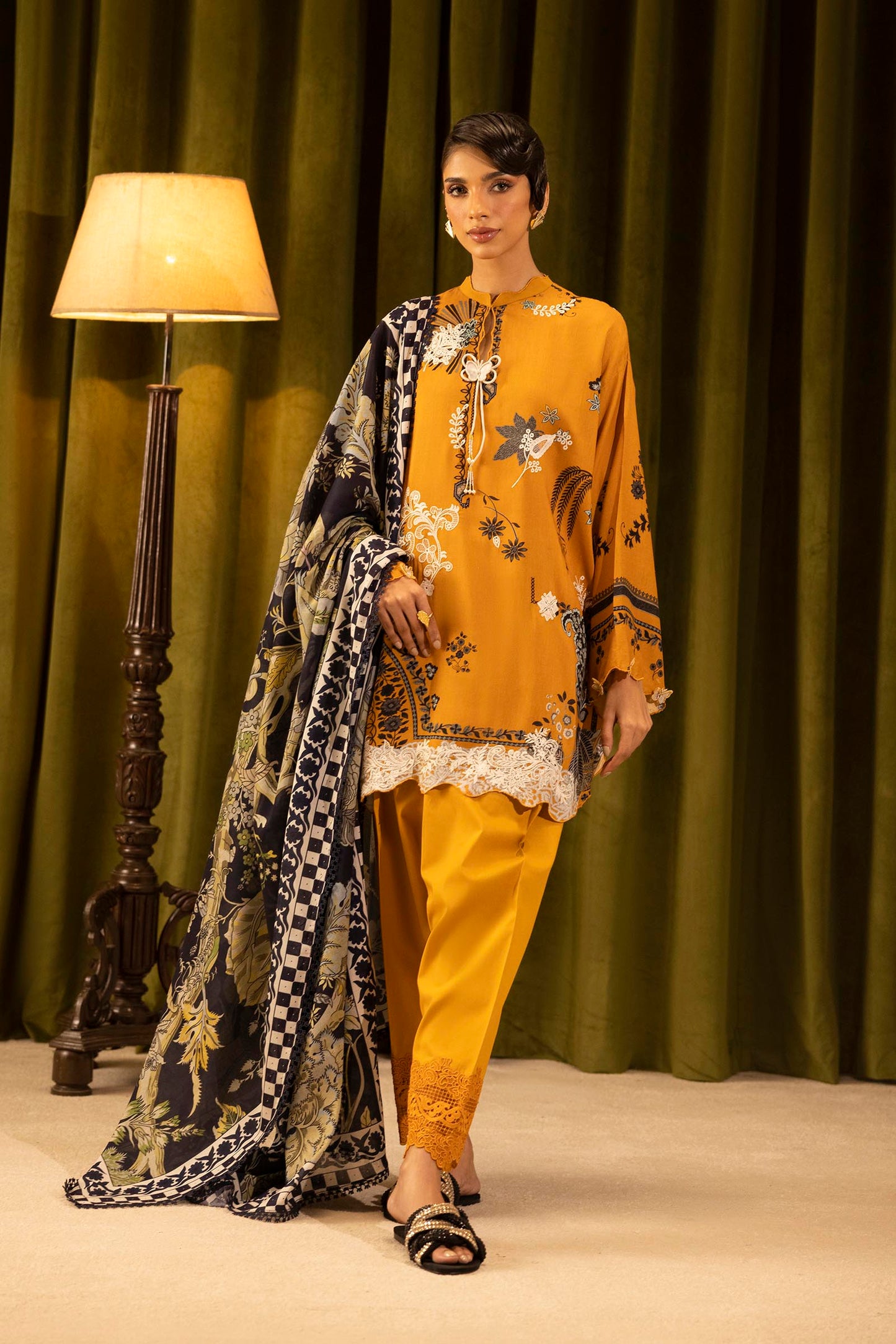 Sana Safinaz | Muzlin Winter 25 | 020A - Casual Dress - available at Maria Faisal in UK and USA.