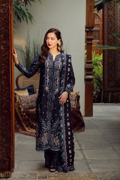 Maryam Hussain | Winter Shawl 25 | Roohi - Formal Dress - available at Maria Faisal in UK and USA.