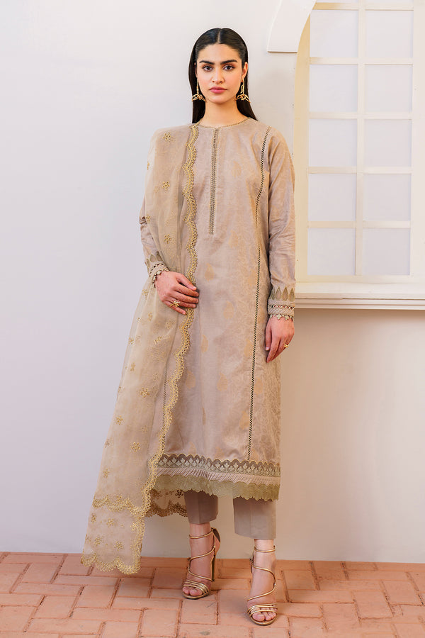 Baroque | Luxury Pret 24 | LAWN UF-642 - Designer Dress with Intricate embroidery and embellishments. Shop elegent wedding dress at Maria Faisal.
