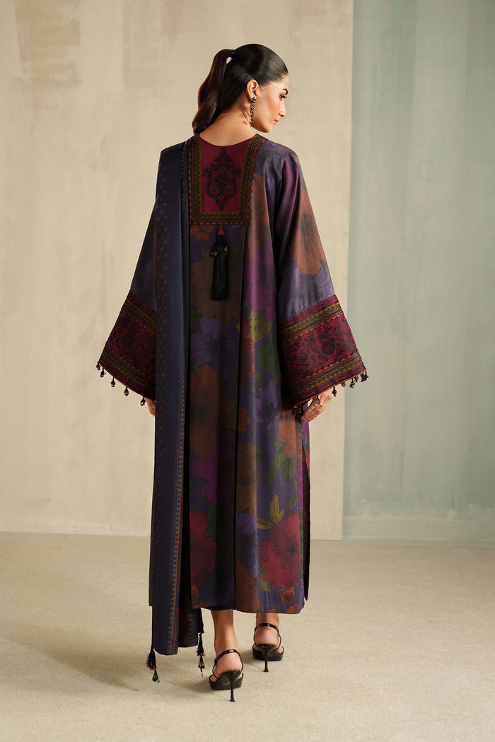 Baroque | Luxury Pret 25 | UF-4325 - Formal Dress - available at Maria Faisal in UK and USA.