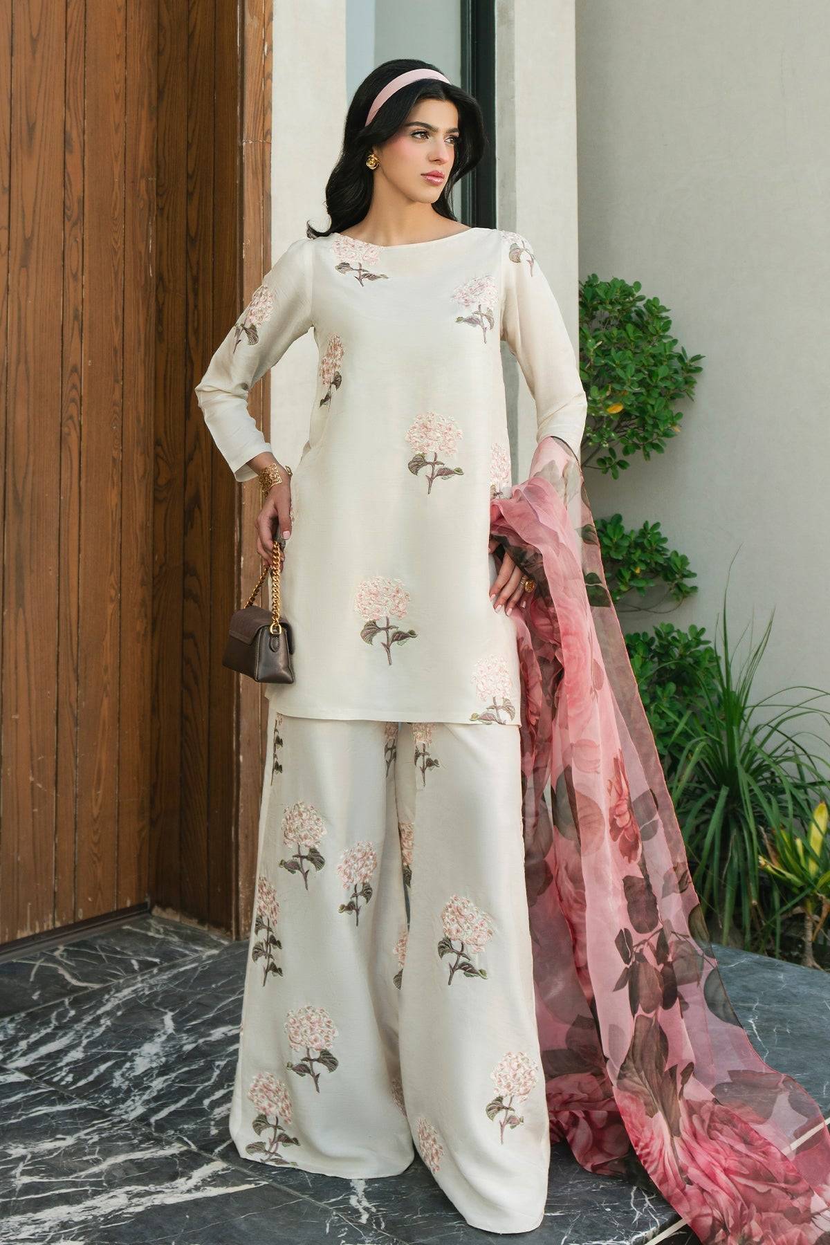 Fahad Hussayn | Lawn Banger | Peony by Maria Faisal - Registered Vendor of : Erum Khan - type : Ladies Clothes - 100% original wedding dresses
