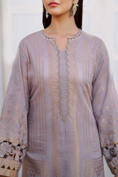 Baroque | Luxury Pret 24 | LAWN UF-643 - Designer Dress with Intricate embroidery and embellishments. Shop elegent wedding dress at Maria Faisal.