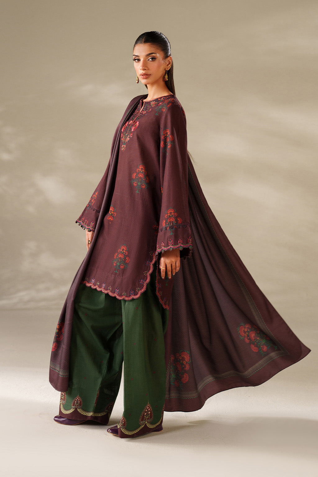 Iznik | Winter Chapter 25 | UE-562 Printed Khaddar - Casual Dress - available at Maria Faisal in UK and USA.