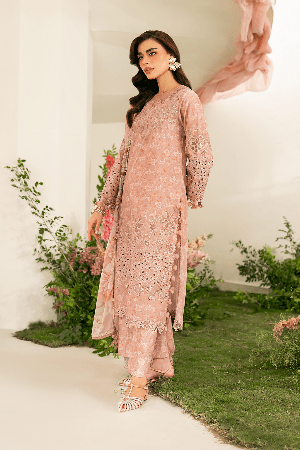 Iznik | Festive Edition | IFE-12 by Maria Faisal - Registered Vendor of : Iznik - type : Ladies Clothes - 100% original wedding dresses