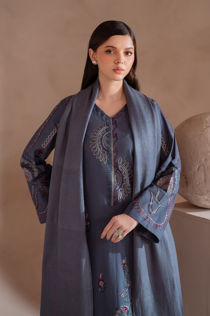Iznik | Exclusive Winter | UE-360 - Ladies Clothes - Maria Faisal