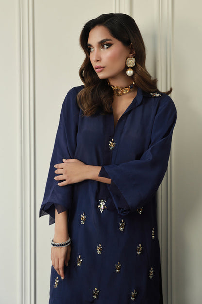 Wardha Saleem | Luxury Pret Traditional Wear | AMAVI - Ladies Clothes 