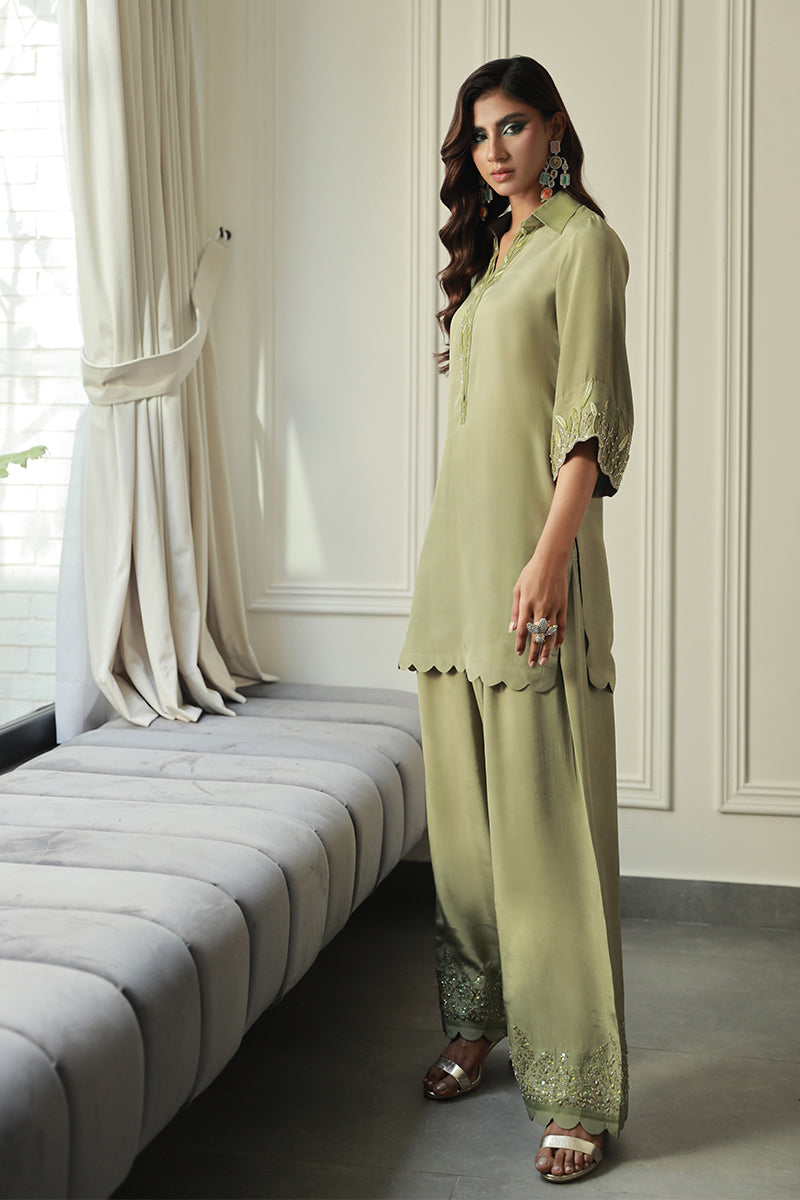 Wardha Saleem | Luxury Pret Traditional Wear | IARA - Ladies Clothes 