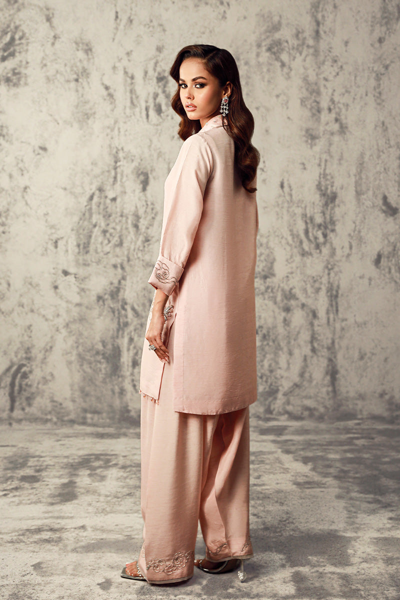 Wardha Saleem | Luxury Pret Traditional Wear | RANIA - Ladies Clothes 