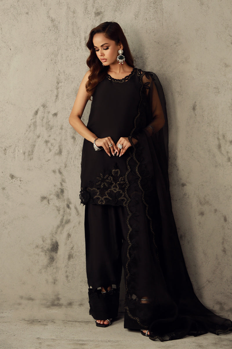 Wardha Saleem | Luxury Pret Fusion Wear | RULA - Ladies Clothes 