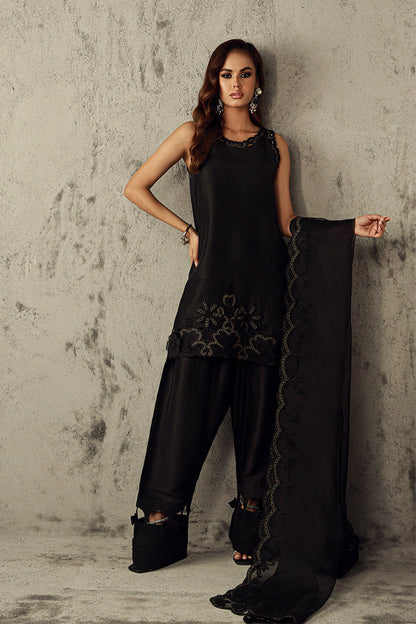 Wardha Saleem | Luxury Pret Fusion Wear | RULA - Ladies Clothes 