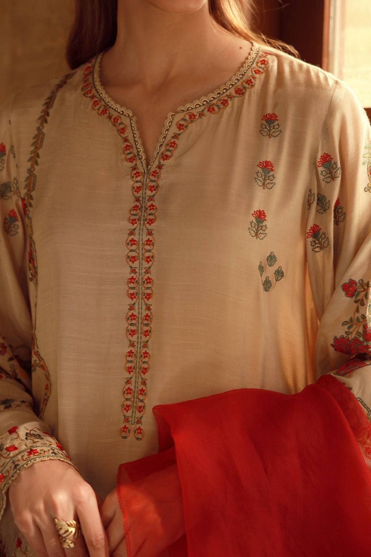 Sahar | Luxe Pret 25 | Crimson Bronze by Maria Faisal - Registered Vendor of : Sahar - type : Ladies Clothes - 100% original wedding dresses