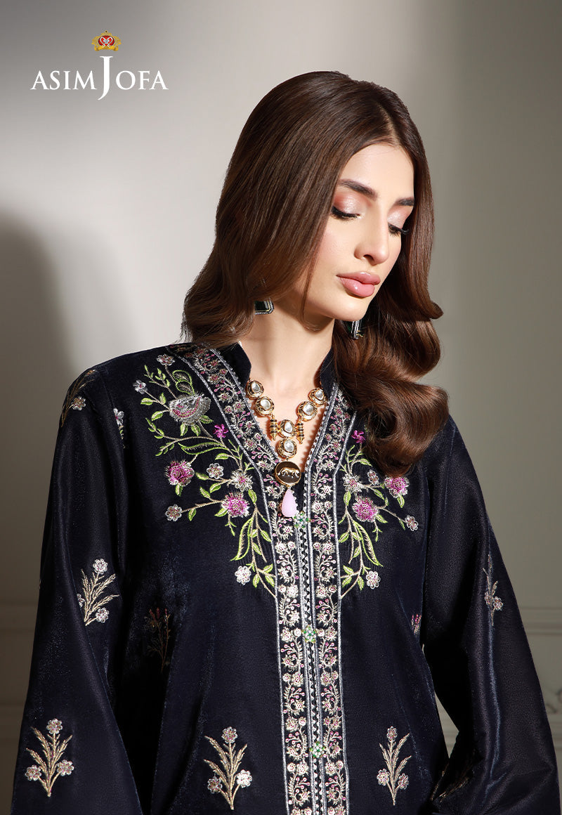 Asim Jofa | Velvet Edit | AJVG-11 - Designer Dress with Intricate embroidery and embellishments. Shop elegent wedding dress at Maria Faisal.