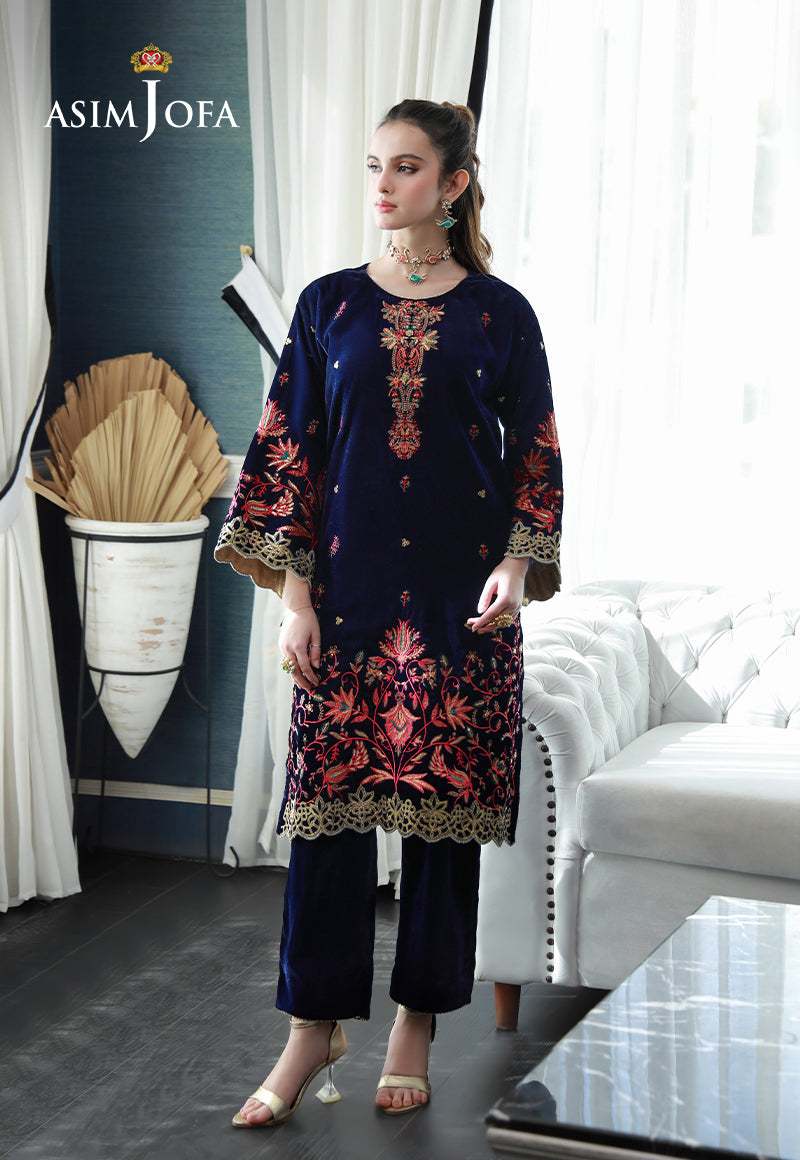 Asim Jofa | Velvet Edit | AJVG-03 - Designer Dress with Intricate embroidery and embellishments. Shop elegent wedding dress at Maria Faisal.