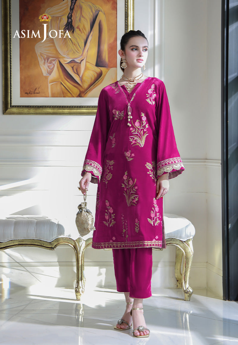 Asim Jofa | Velvet Edit | AJVG-06 - Designer Dress with Intricate embroidery and embellishments. Shop elegent wedding dress at Maria Faisal.