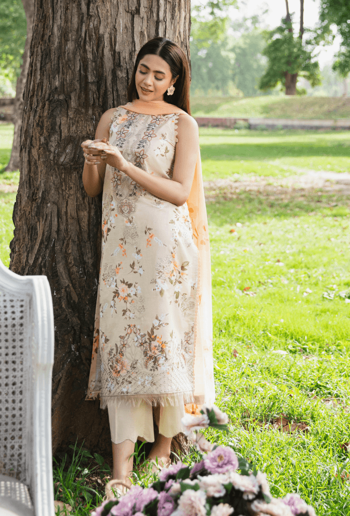 Hum Dum | Summer Breeze 25 | D05 by Maria Faisal - Registered Vendor of : Hum Dum - type : Ladies Clothes - 100% original wedding dresses