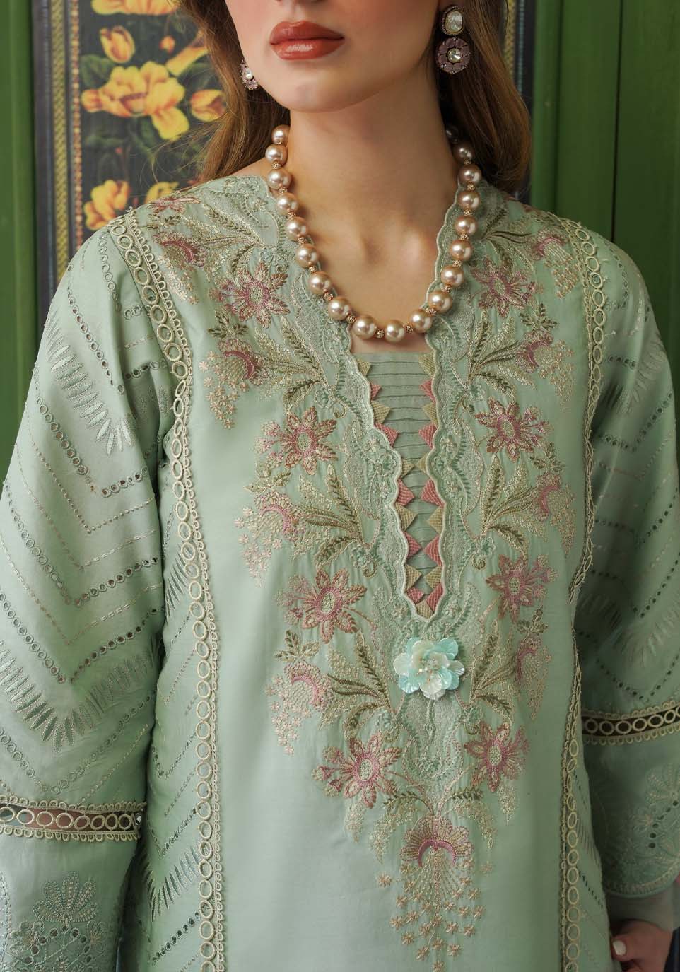 Zarqash | Tresor Luxury Lawn 24 | ZQT 009 GISELLE - Waniyas