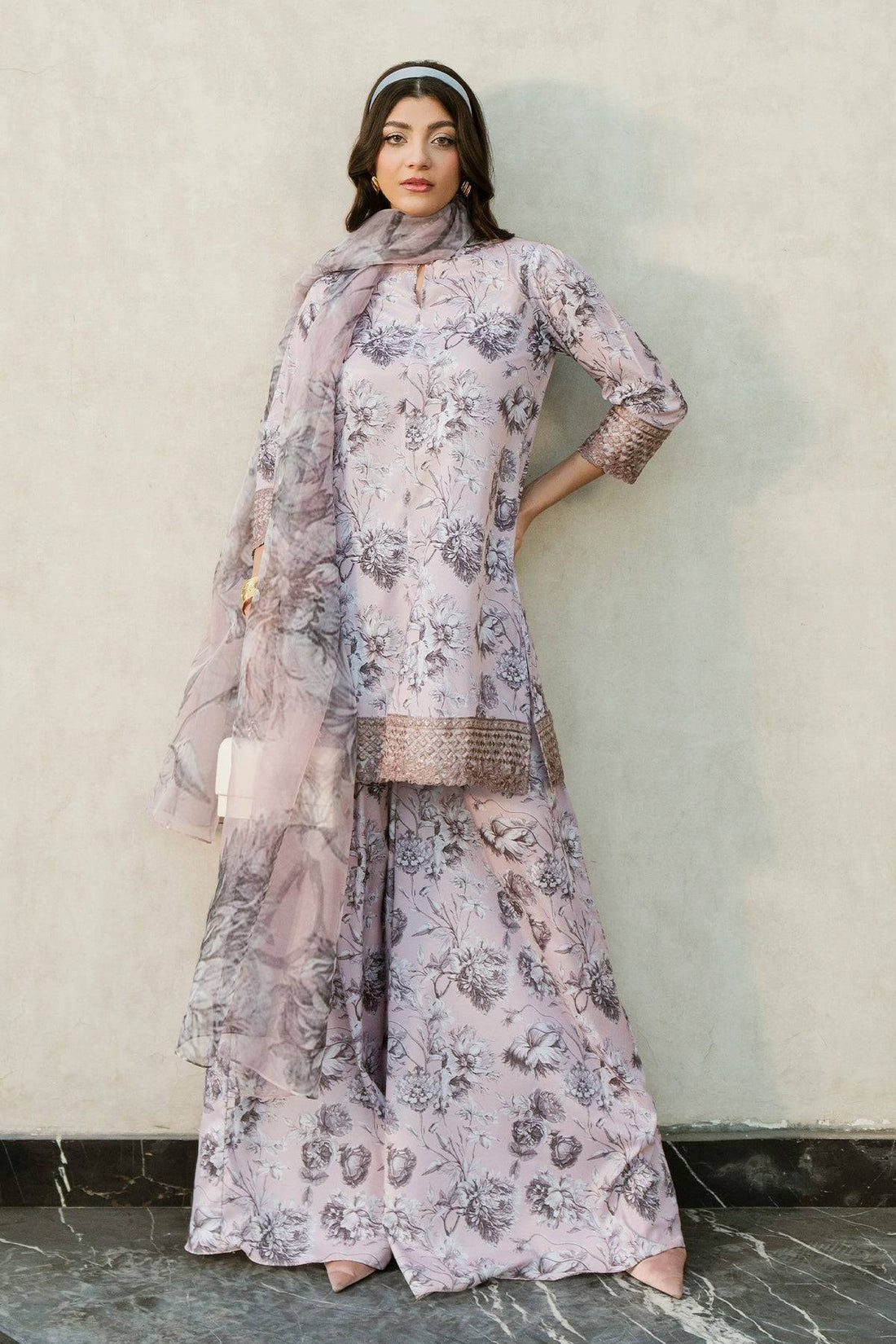 Fahad Hussayn | Lawn Banger | Allium Bloom by Maria Faisal - Registered Vendor of : Erum Khan - type : Ladies Clothes - 100% original wedding dresses