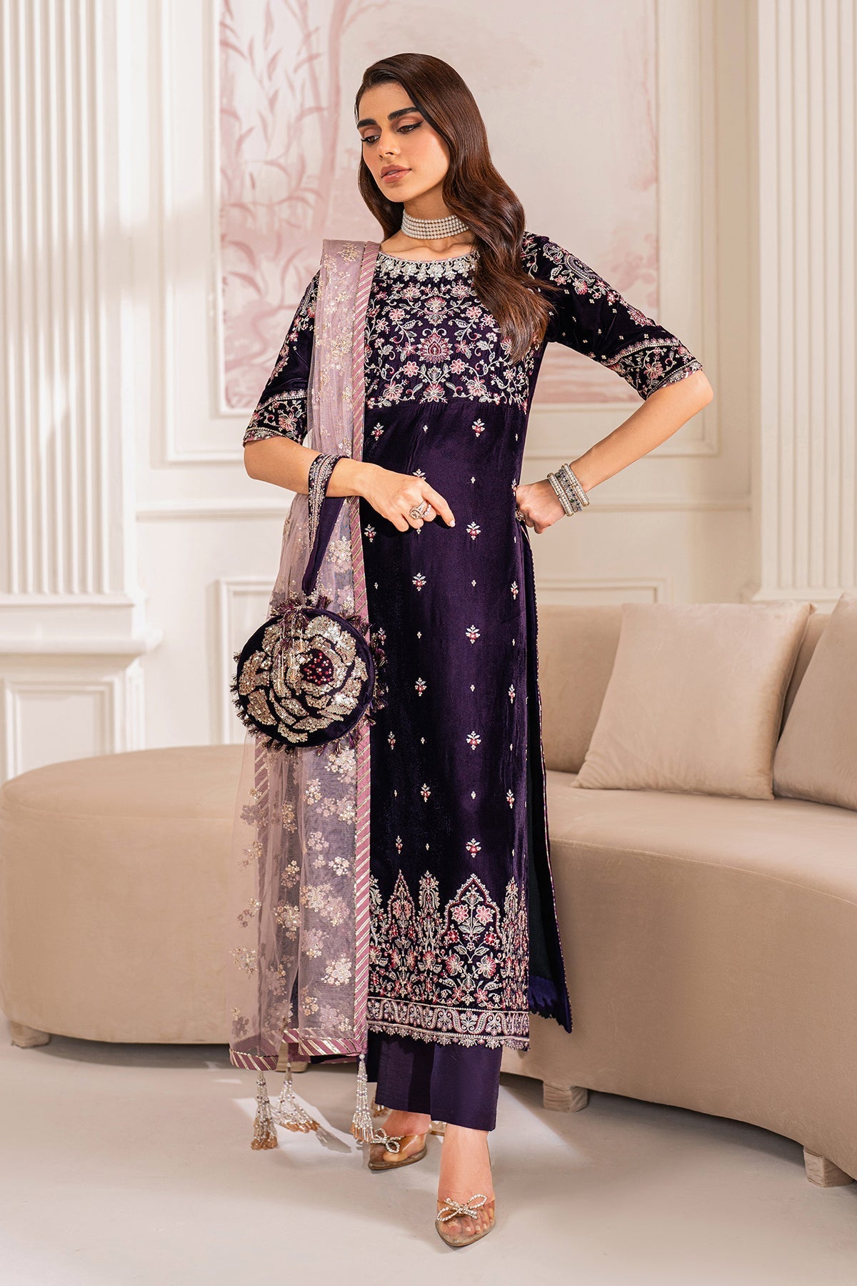 Baroque | Jahanara Luxury Velvet 24 | UF-750 - Designer Dress with Intricate embroidery and embellishments. Shop elegent wedding dress at Maria Faisal.