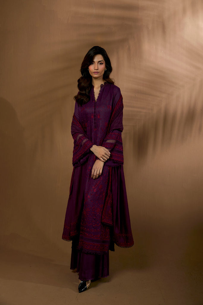 Sobia Nazir | Winter Shawl 25 | Design 2B - Formal Dress - available at Maria Faisal in UK and USA.