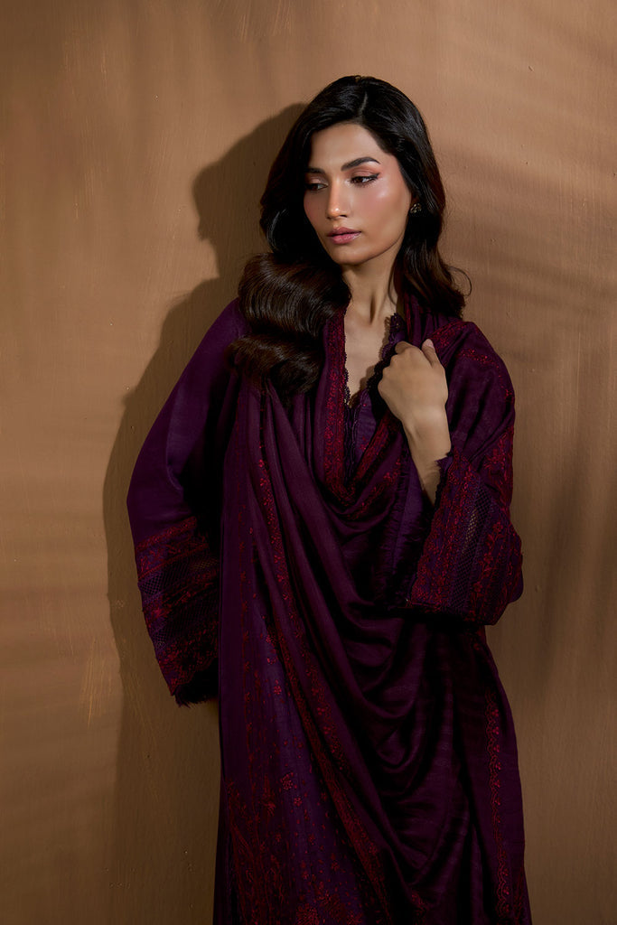Sobia Nazir | Winter Shawl 25 | Design 2B - Formal Dress - available at Maria Faisal in UK and USA.