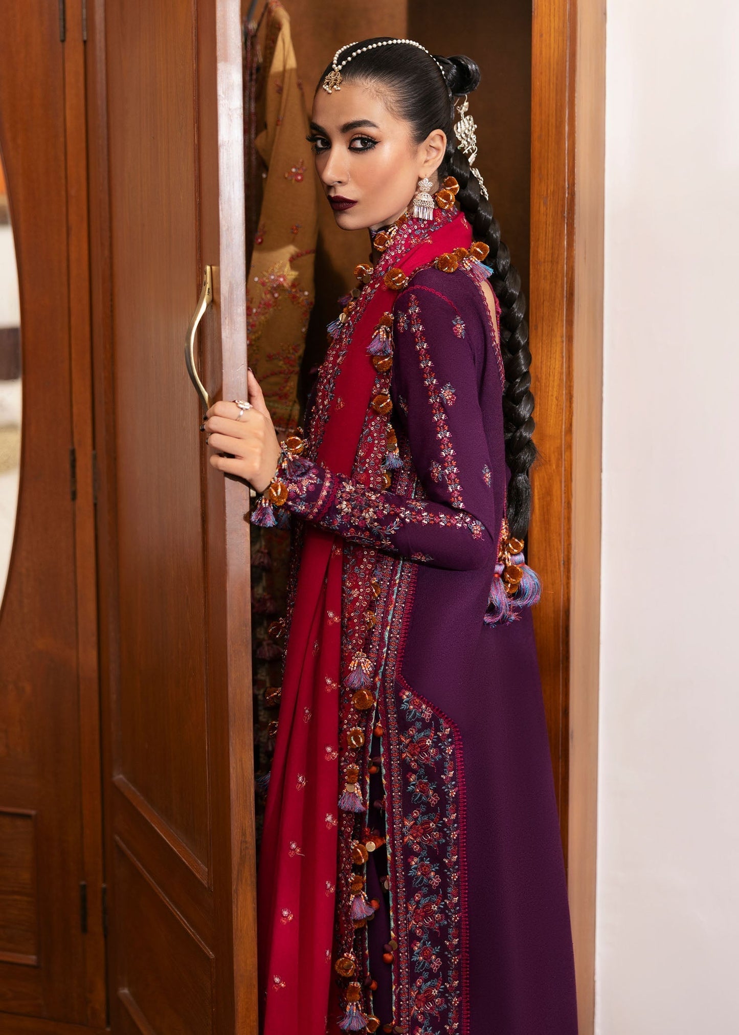 Hussain Rehar | Karandi Winter 24 | Liliana - Ladies Clothes - Maria Faisal