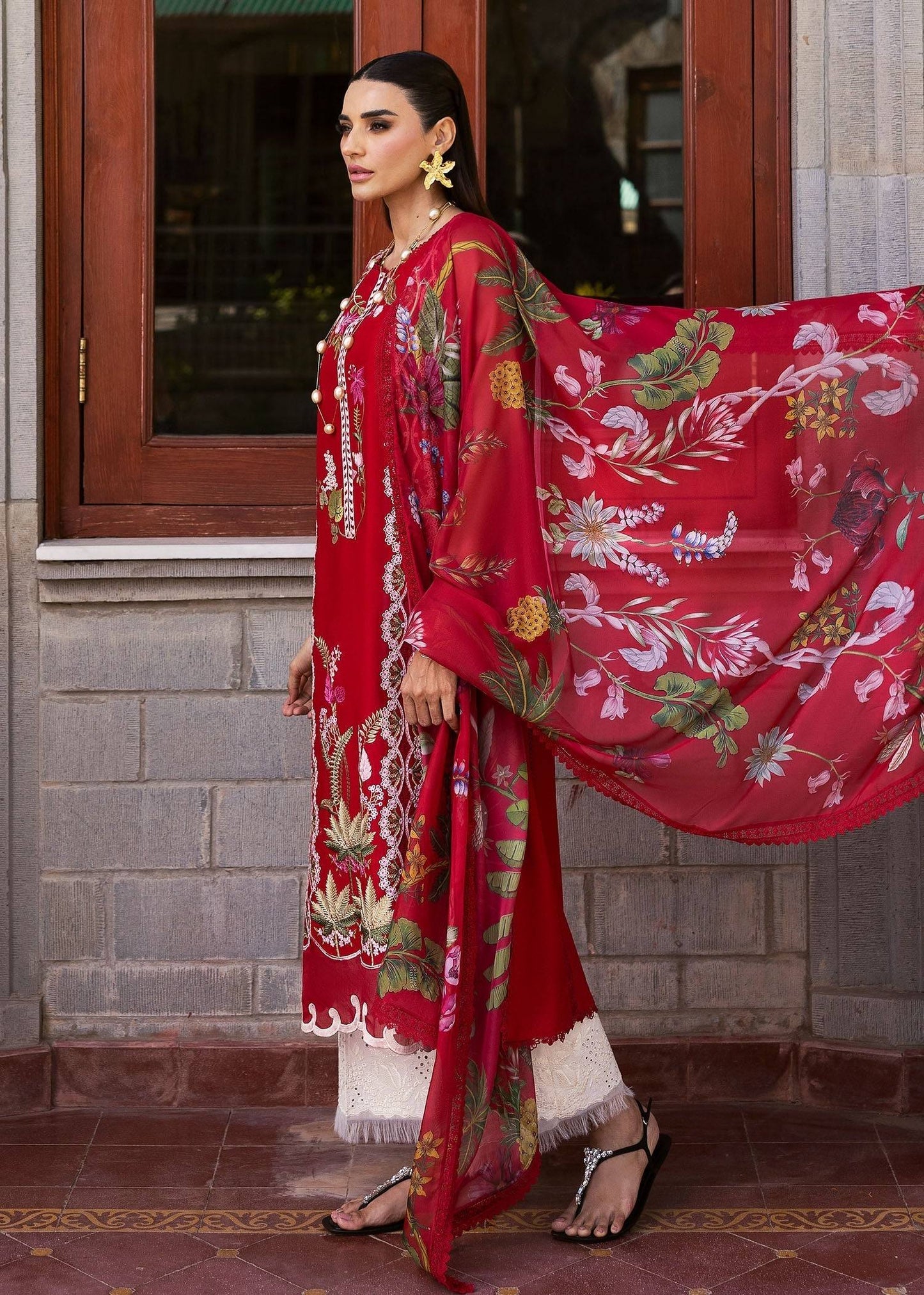 Saira Shakira | Bloom Lawn 25 | SAUVAGE 6-A by Maria Faisal - Registered Vendor of : Saira Shakira - type : Ladies Clothes - 100% original wedding dresses