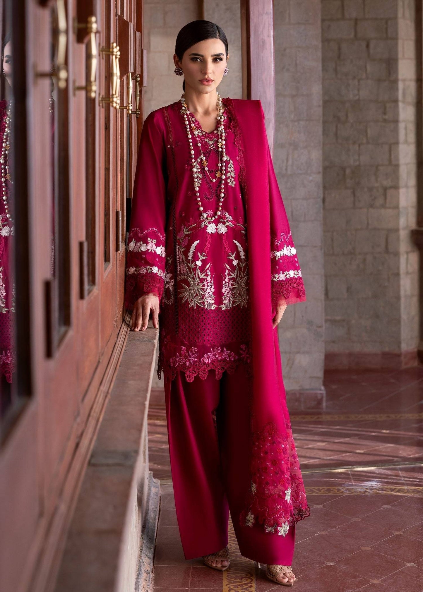 Saira Shakira | Bloom Lawn 25 | FAYE 7-B by Maria Faisal - Registered Vendor of : Saira Shakira - type : Ladies Clothes - 100% original wedding dresses