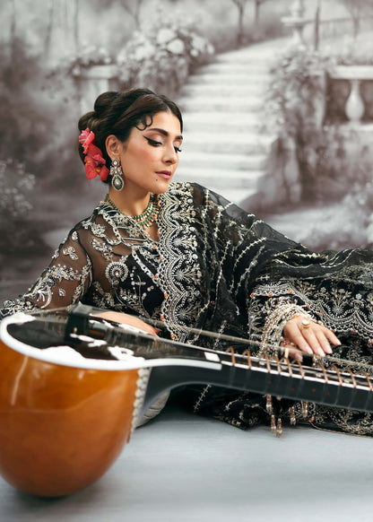 Kanwal Malik | Maahi Festive Formals 25 | Huriya