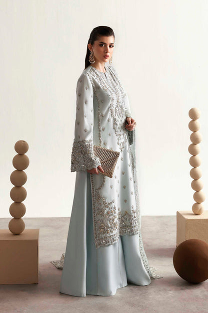 Fawn – authentic Pakistani dress from the Luxury Formals 25 collection for women in the UK
