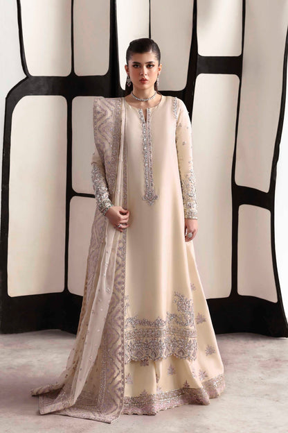 Raue – authentic Pakistani dress from the Luxury Formals 25 collection for women in the UK