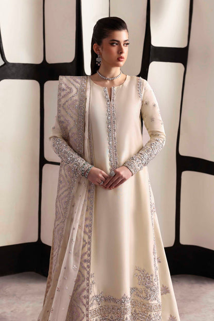 Raue – authentic Pakistani dress from the Luxury Formals 25 collection for women in the UK