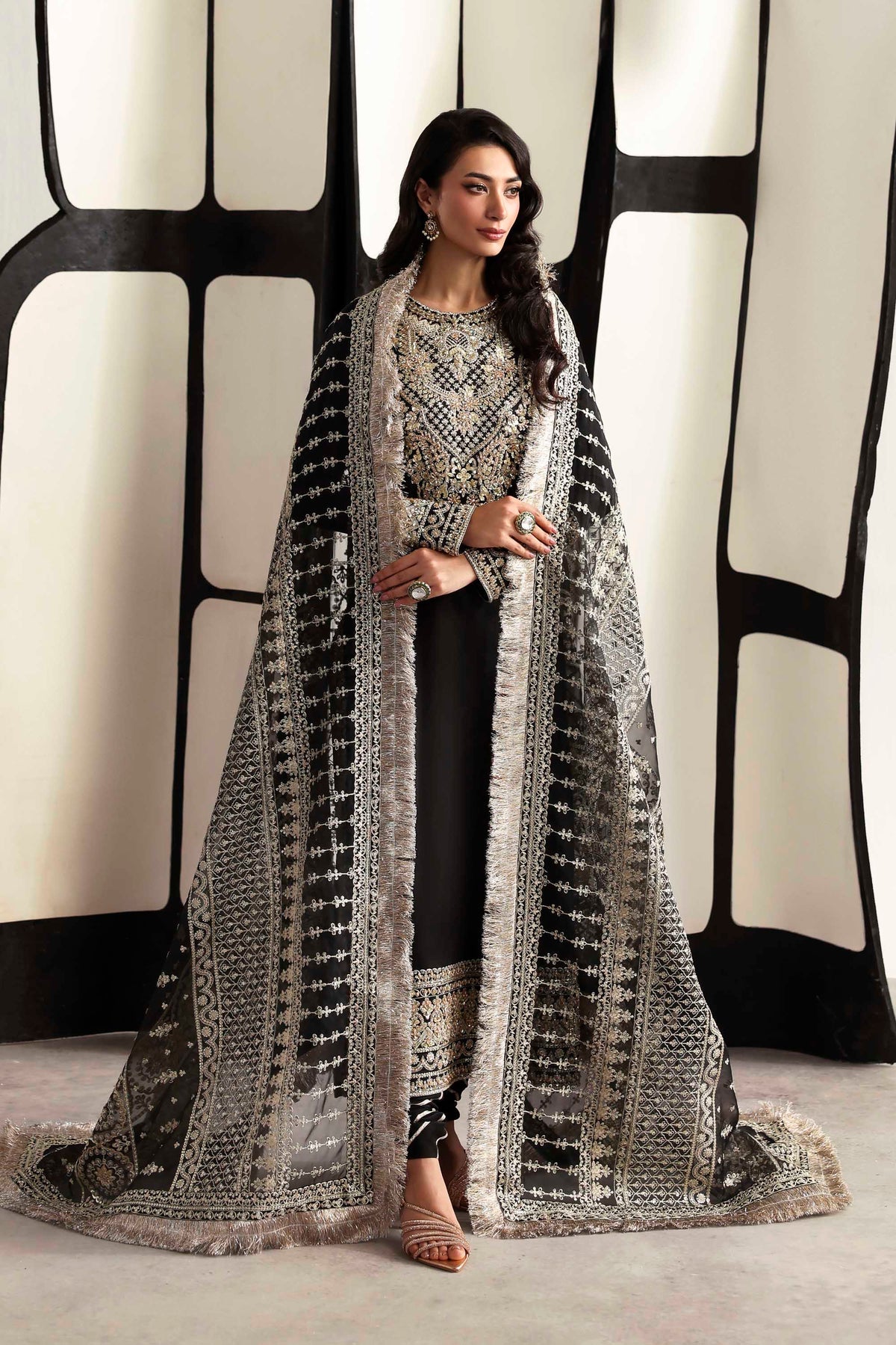 Onyx – authentic Pakistani dress from the Luxury Formals 25 collection for women in the UK