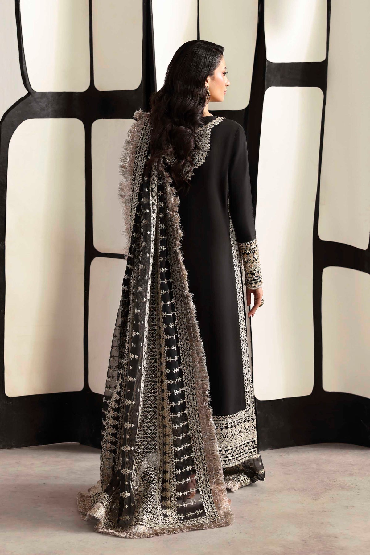 Onyx – authentic Pakistani dress from the Luxury Formals 25 collection for women in the UK