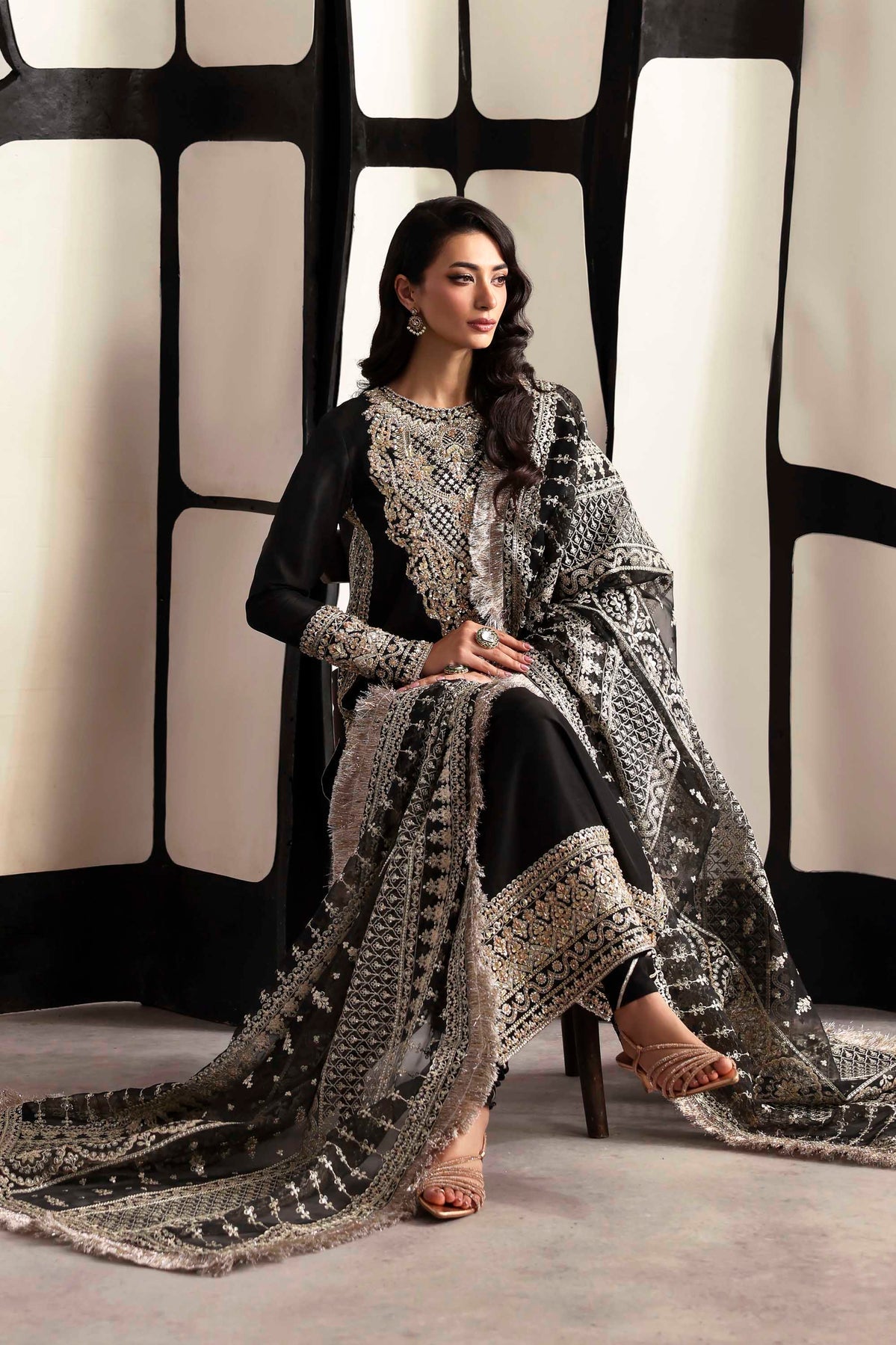 Onyx – authentic Pakistani dress from the Luxury Formals 25 collection for women in the UK