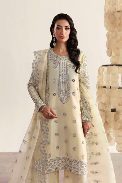 Wisteria – authentic Pakistani dress from the Luxury Formals 25 collection for women in the UK