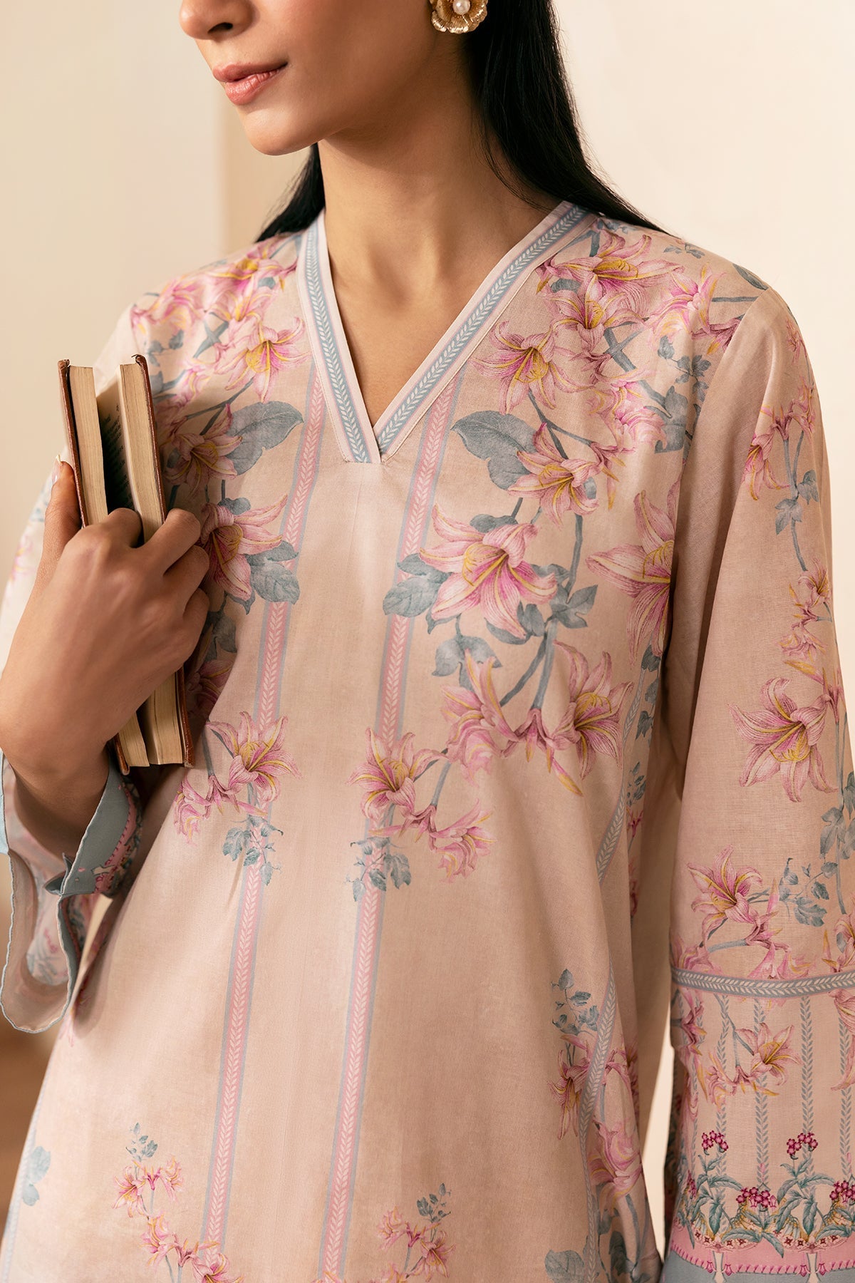 Sahar | Selene 25 | Ivory Blossom by Maria Faisal - Registered Vendor of : Sahar - type : Ladies Clothes - 100% original wedding dresses